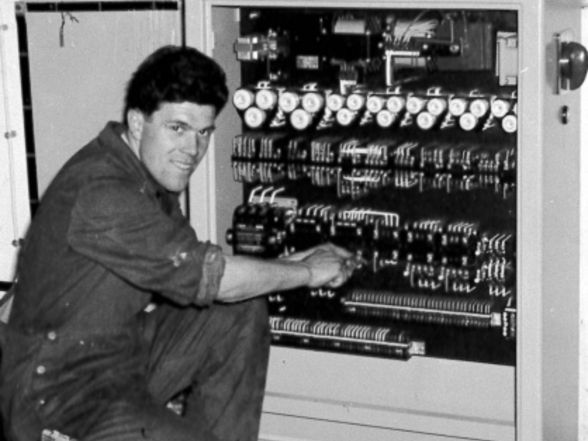 Über 60 Jahre Erfahrung in der Elektrotechnik